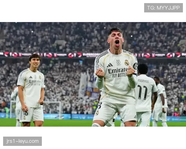 巴尔韦德与克罗斯接班人浮现，皇马中场新星引热议