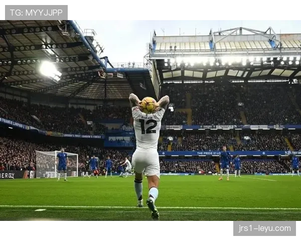 英超防守大师：新赛季战术革新引领防线新潮流