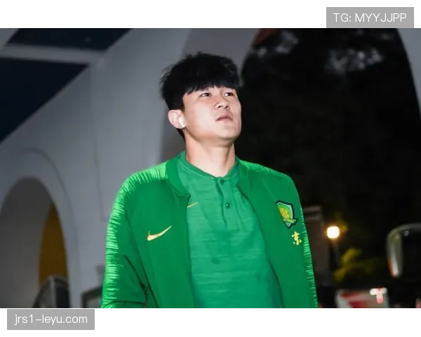 金玟哉帽子戏法闪耀赛场,球队新星强势回暖引关注 金玟哉帽子戏法闪耀赛场,球队新星强势回暖引关注