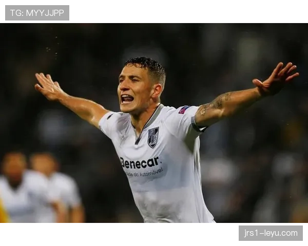 吉马良斯战术体系显成效：球队在激烈赛季中稳步崛起