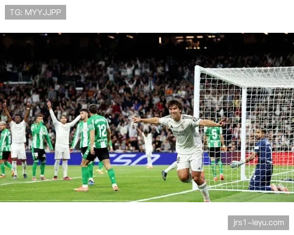 欧洲U21锦标赛决赛激战正酣，新星闪耀赛场引关注